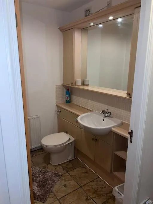 Infinity Properties Aberdeen Apartment