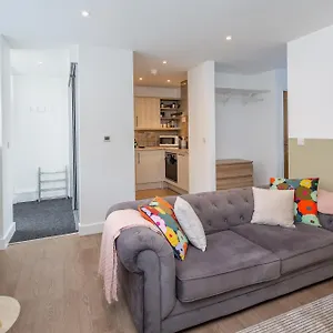  Apartment Little Potter, With Parking United Kingdom